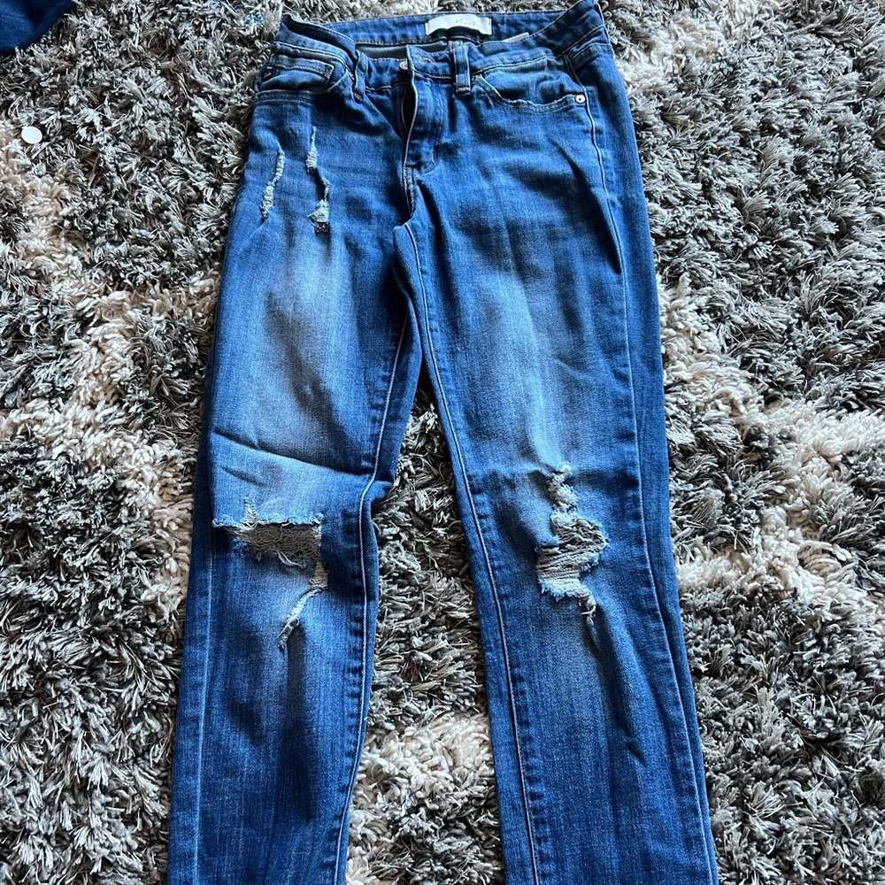 KanCan Distressed Skinny Jeans in Blue